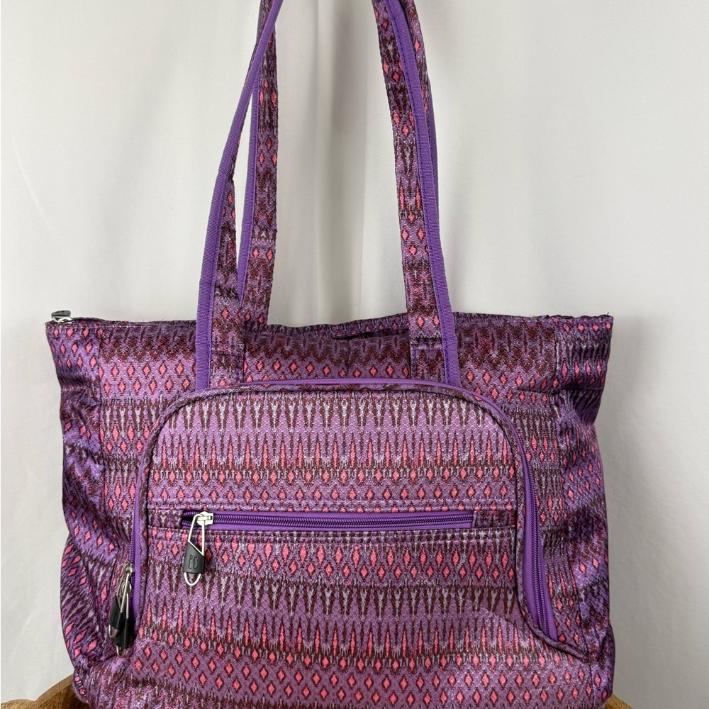 It Luggage Purple Patterned Travel Tote